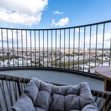 In Der 30. Etage, Tolle Aussicht, Zentral アパート *