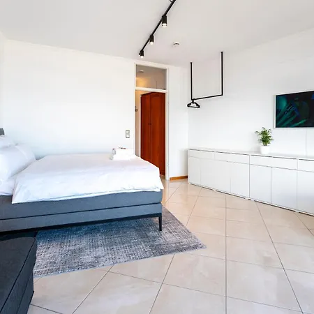 Apartmán In Der 30. Etage, Tolle Aussicht, Zentral Augsburg