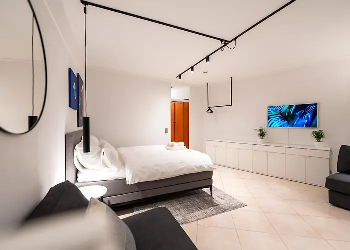 公寓 In Der 30. Etage, Tolle Aussicht, Zentral