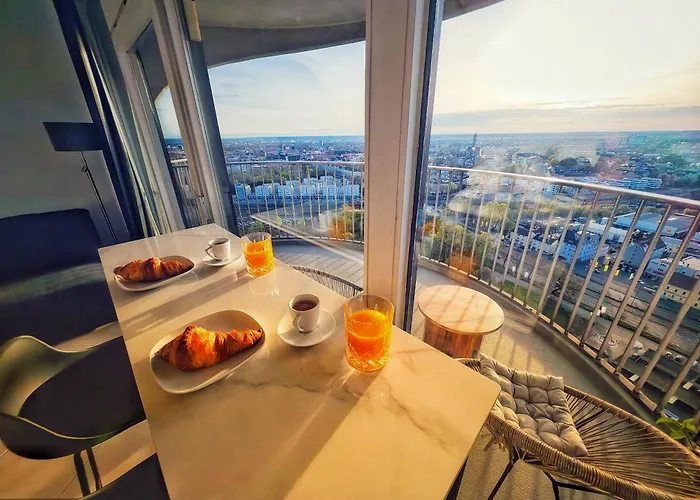 公寓 In Der 30. Etage, Tolle Aussicht, Zentral
